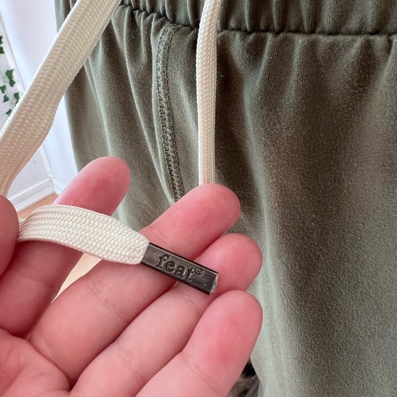 Feat Clothing Roam Performance Pants Tapered Olive Green Women's Jogger Soft - Picture 6 of 7